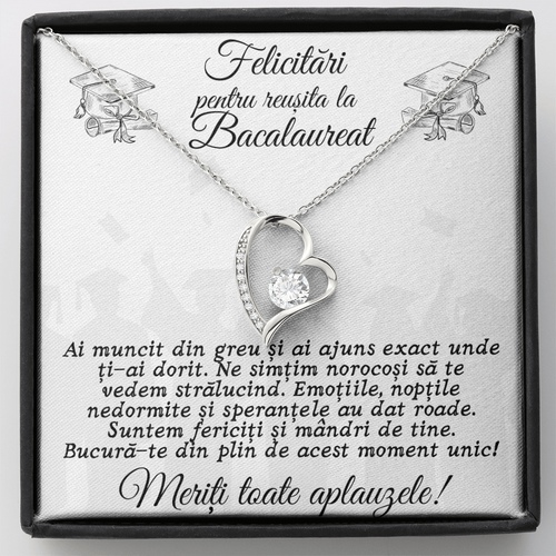 Colier cu mesaj de felicitare