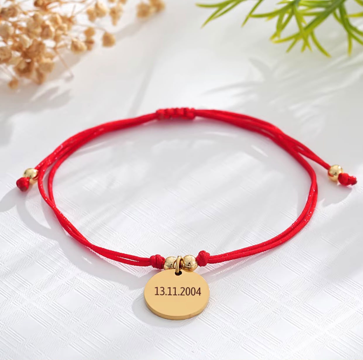 Brățară Șnur Roșu Personalizată – Bănuț Placat cu Aur 14K