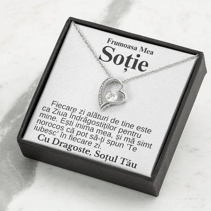 Cadou Pentru Sotia Mea - Colier Inimă Forever in Love