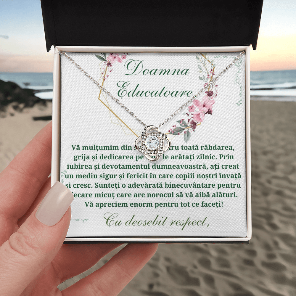 Cadou pentru Doamna Educatoare - Lănțișor Love Knot