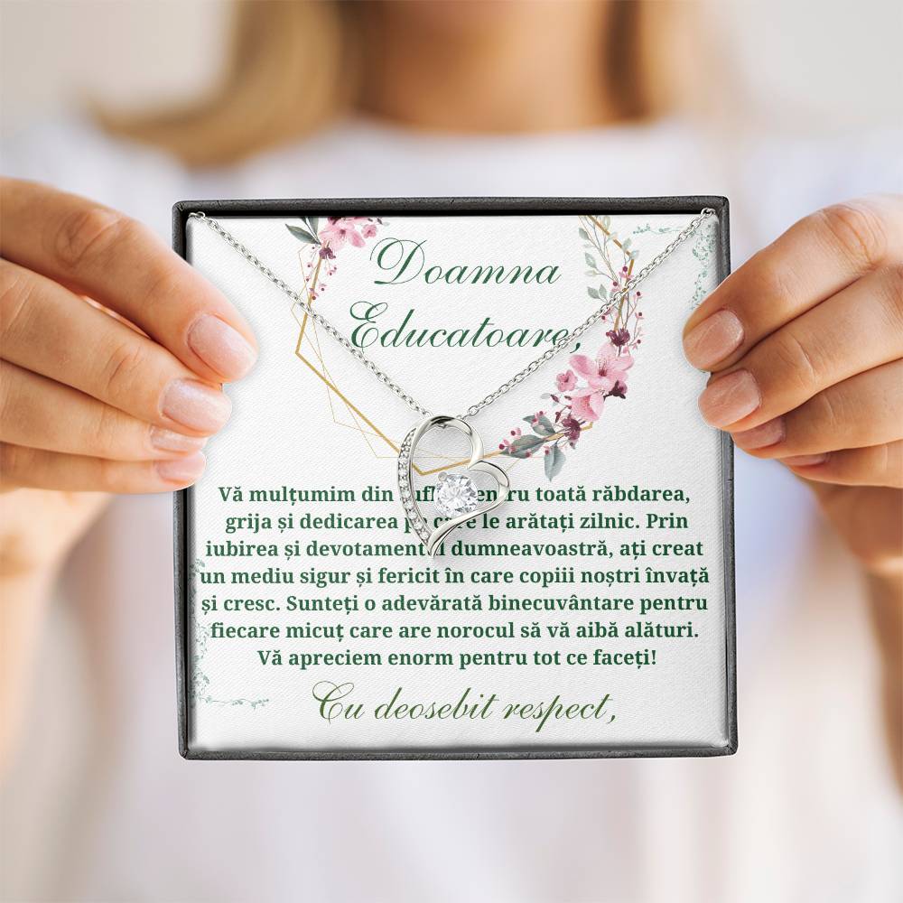 Cadou pentru Doamna Educatoare - Colier argint Love Heart