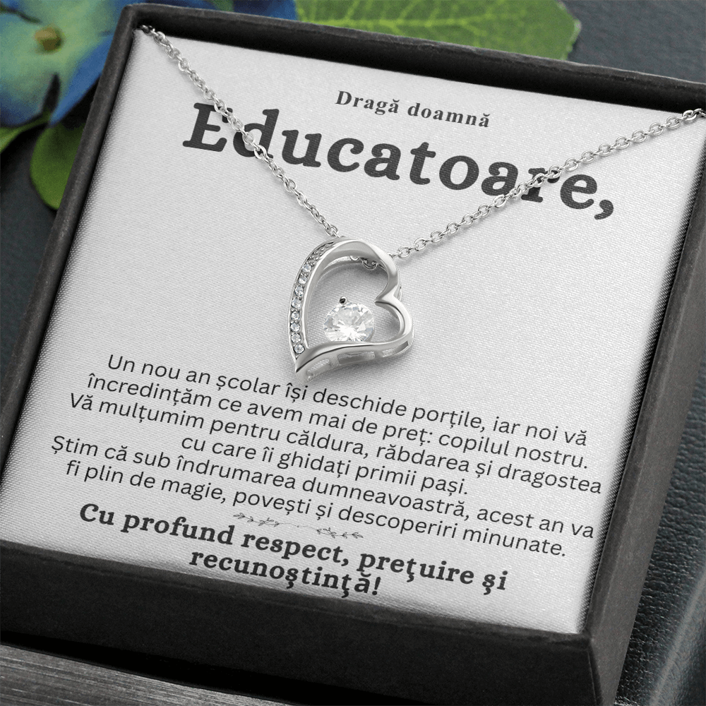 Cadou pentru Doamna Educatoare -Lănțișor  „Inimă de Dascăl” cu Felicitare Mesaj